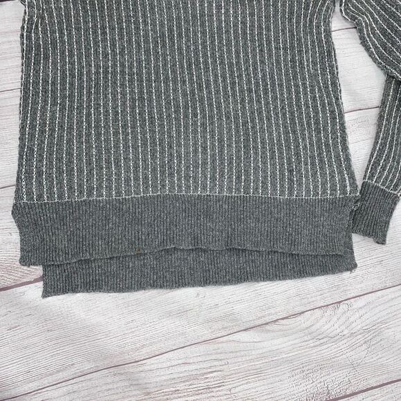 a.n.a. Long sleeve sweater w/stripe stitching, grey/white sz XS - Picture 6 of 11